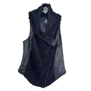 Dolce Cabo Black Boucle Faux Fur Faux Leather Sleeveless Shawl Vest Size M